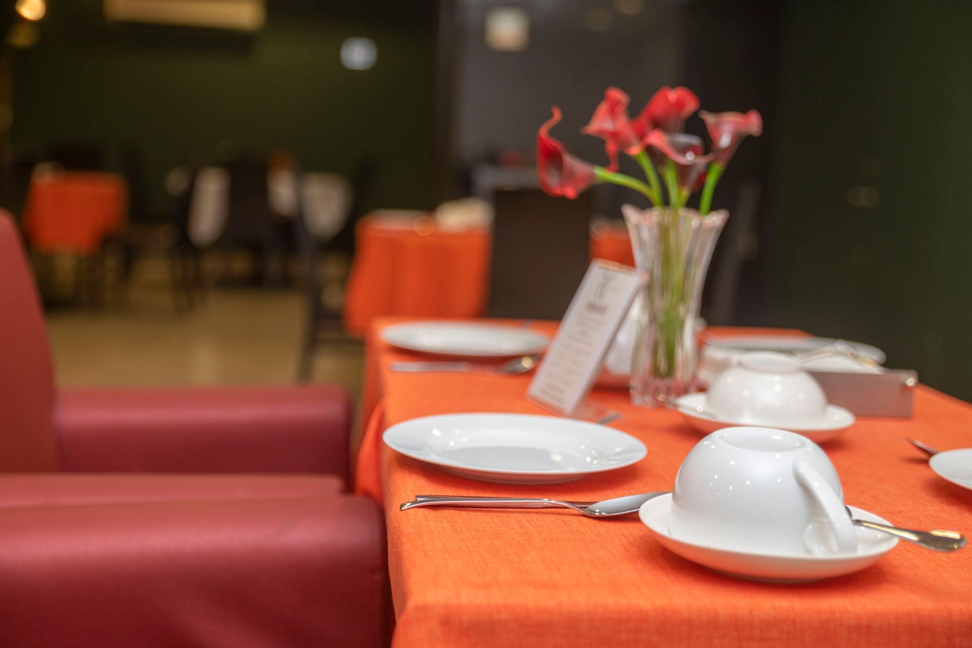 RK Suite Hotel Luanda — Restaurant (3)