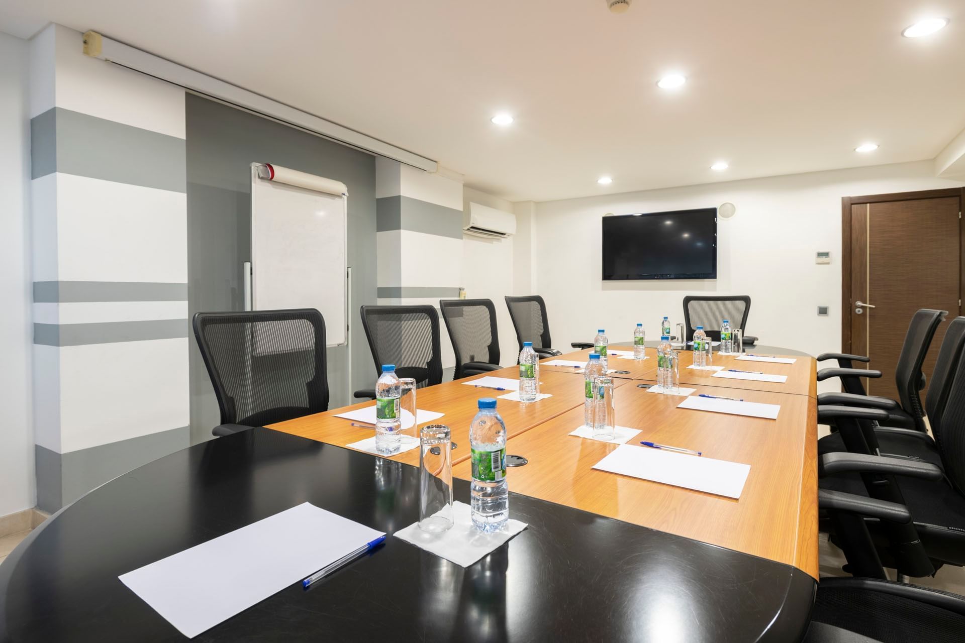 RK Suite Hotel Luanda — Facilities (3)