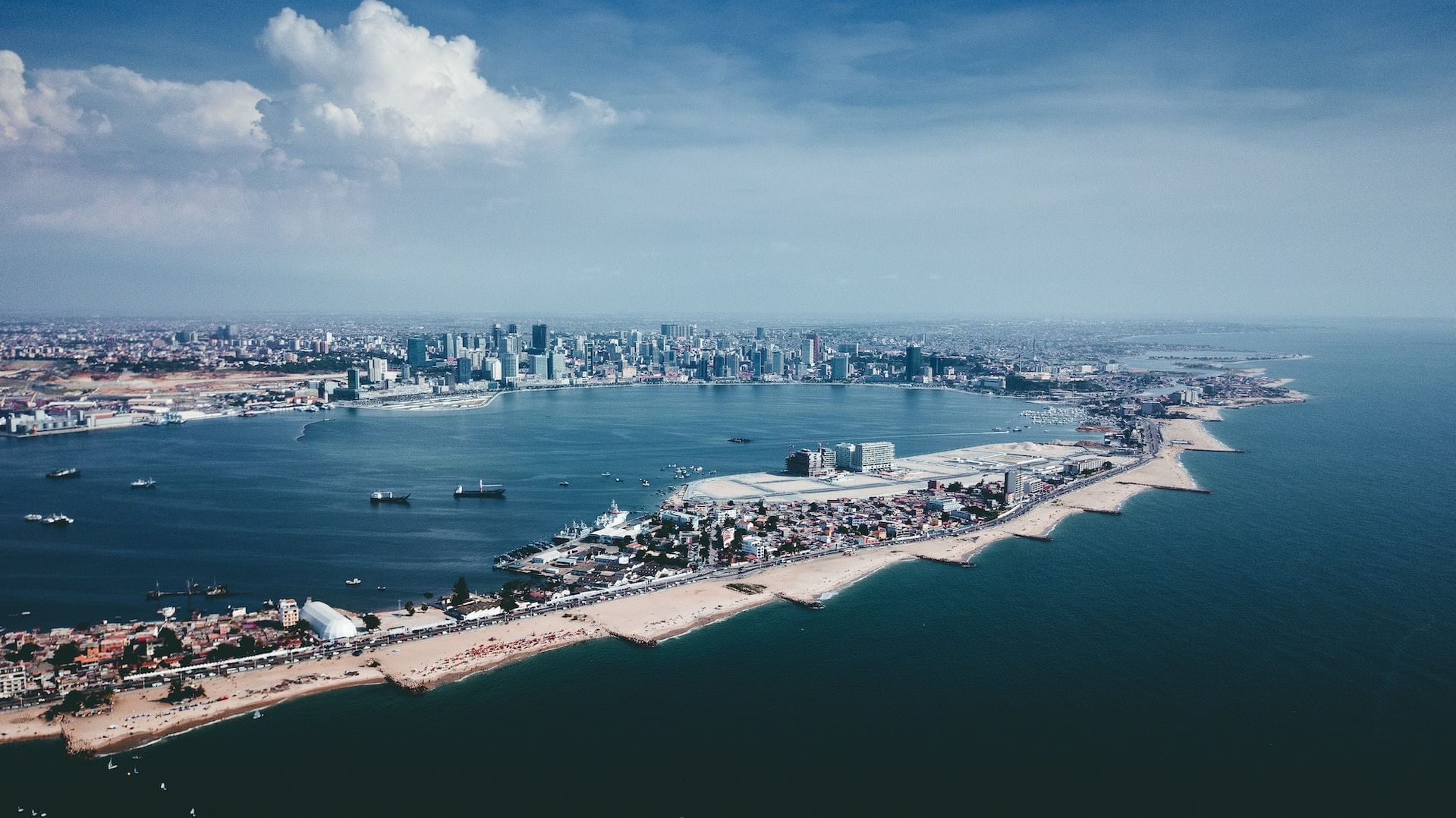 RK Suite Hotel Luanda — Atrações Locais