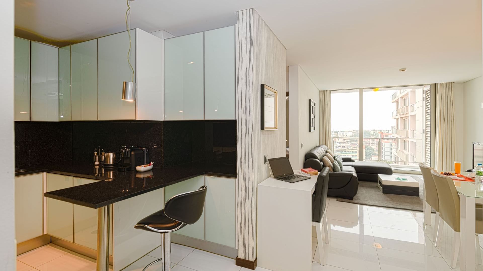 RK Suite Hotel Luanda — Deluxe Suite (4)